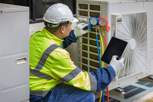 Professional Hvac technician working in Clarks Hill, IN